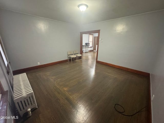 9-11 Teller Street 1st Floor, Amsterdam, NY 12010