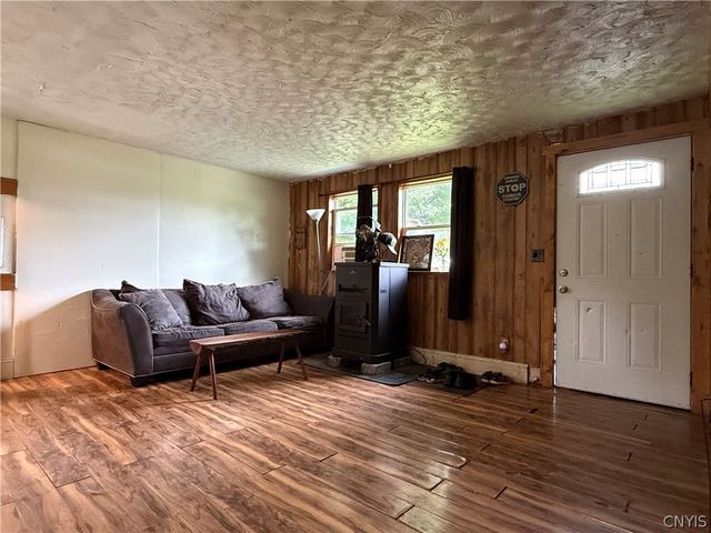 4610 Francis Road, Fenner, NY 13035