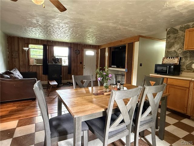 4610 Francis Road, Fenner, NY 13035