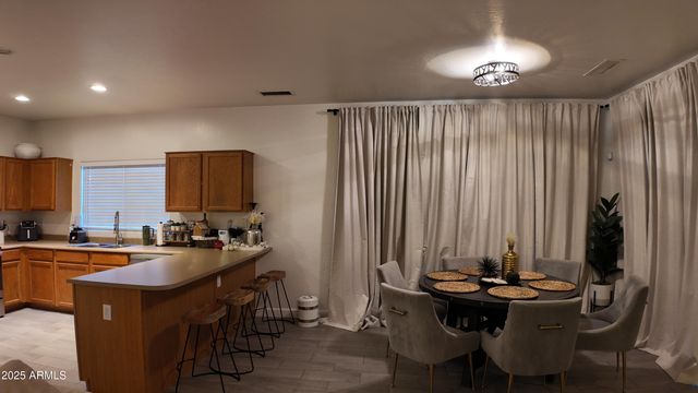 8330 W PAPAGO Street, Tolleson, AZ 85353