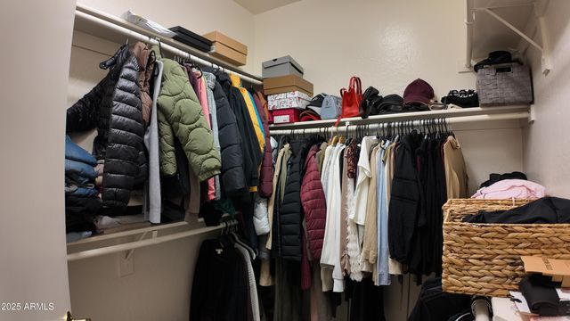 8330 W PAPAGO Street, Tolleson, AZ 85353