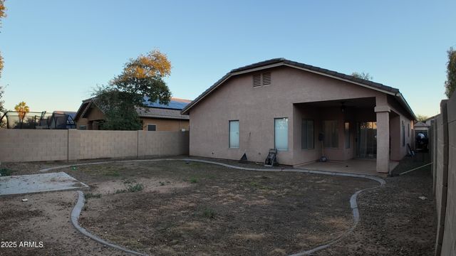 8330 W PAPAGO Street, Tolleson, AZ 85353
