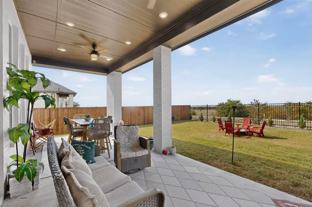 2329 Slate Drive, Waxahachie, TX 75167