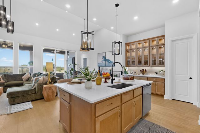 2329 Slate Drive, Waxahachie, TX 75167