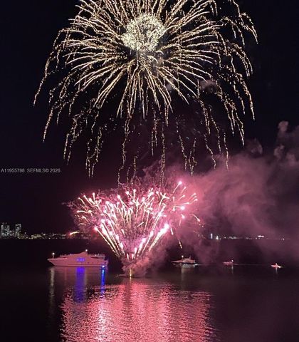 200 SE 15th Rd 15C, Miami, FL 33129