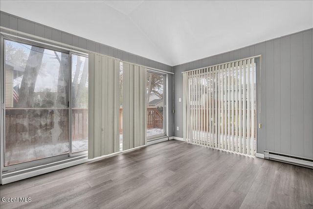 278 Donald Avenue, Schenectady, NY 12304