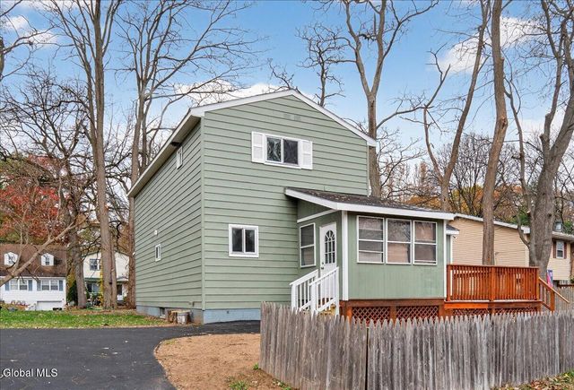 278 Donald Avenue, Schenectady, NY 12304