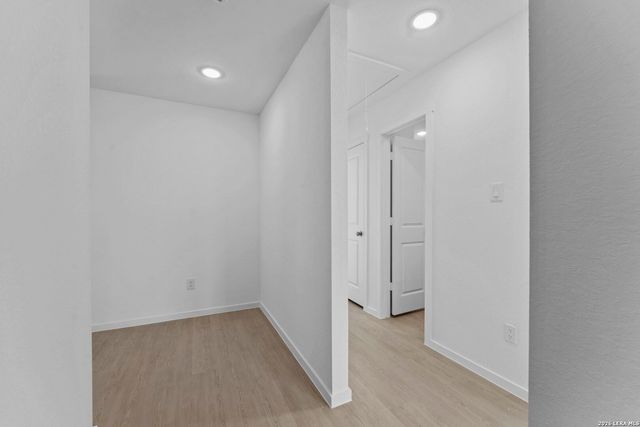 114 Ellendale Place, Fredericksburg, TX 78624