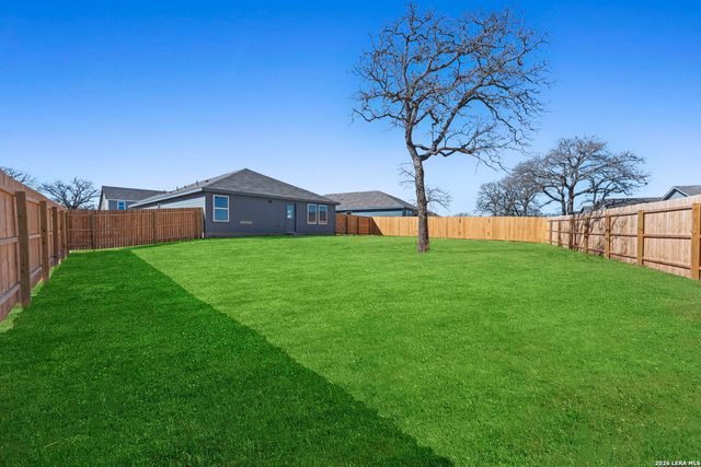 114 Ellendale Place, Fredericksburg, TX 78624