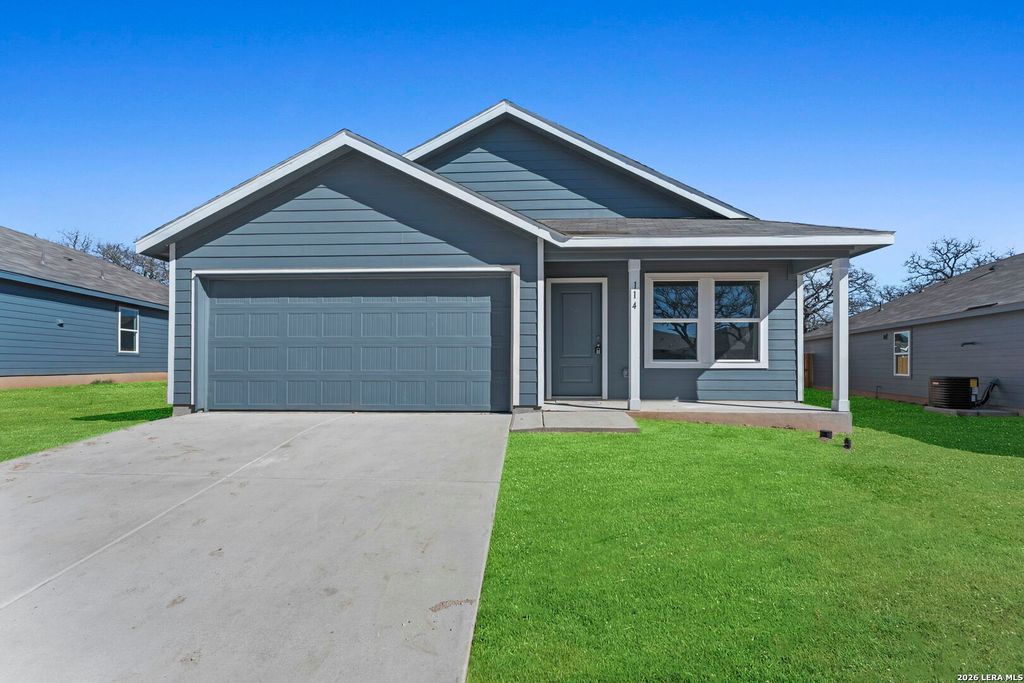 114 Ellendale Place, Fredericksburg, TX 78624