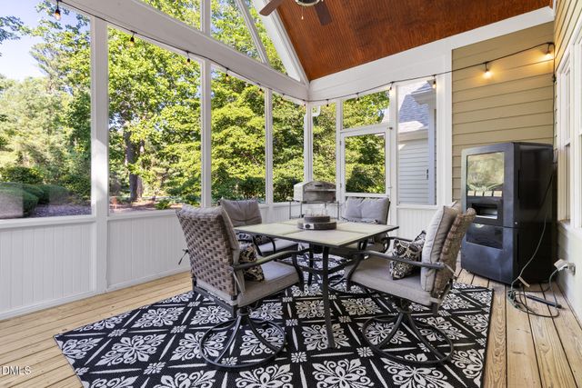 187 Broad Leaf Court, Chapel Hill, NC 27517