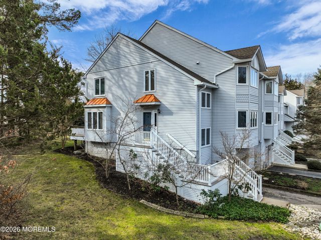 161 Impatiens Court, Toms River, NJ 08753