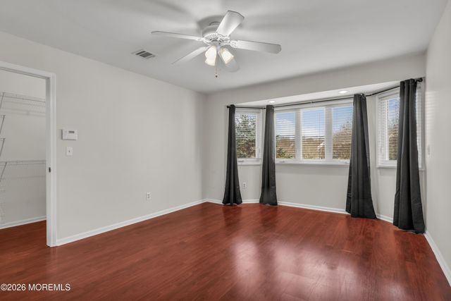 161 Impatiens Court, Toms River, NJ 08753