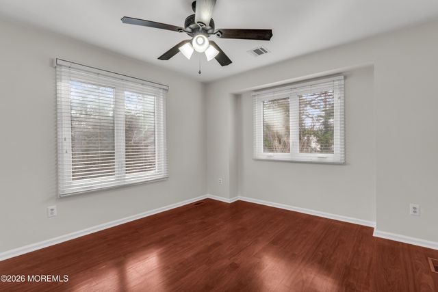 161 Impatiens Court, Toms River, NJ 08753