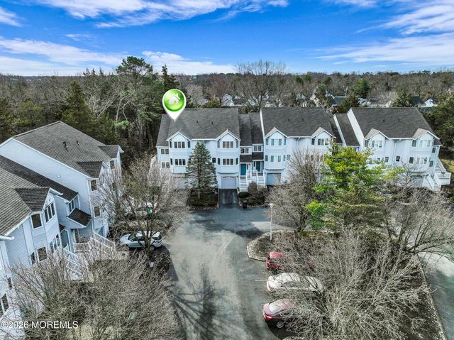 161 Impatiens Court, Toms River, NJ 08753