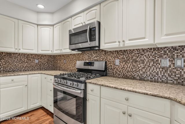 161 Impatiens Court, Toms River, NJ 08753