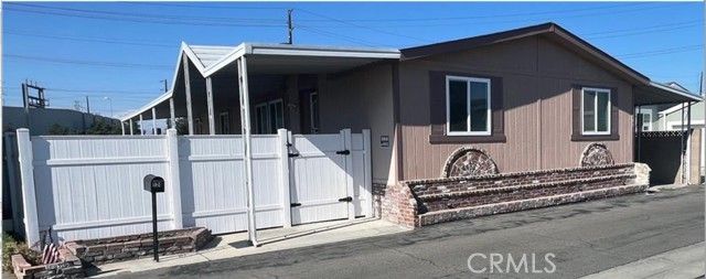 10800 Dale Avenue 129, Stanton, CA 90680