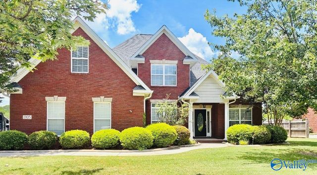 1905 Weatherly Circle, Decatur, AL 35603