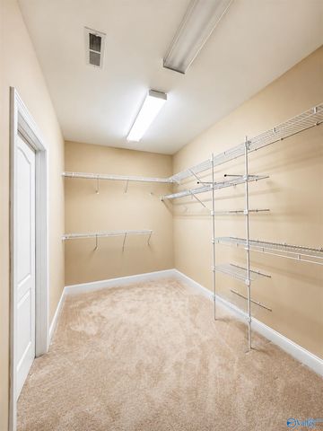 1905 Weatherly Circle, Decatur, AL 35603