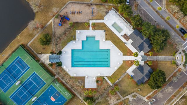 2605 Rivertowne Parkway, Mount Pleasant, SC 29466