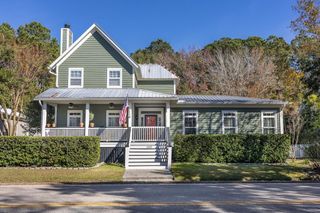 2605 Rivertowne Parkway, Mount Pleasant, SC 29466