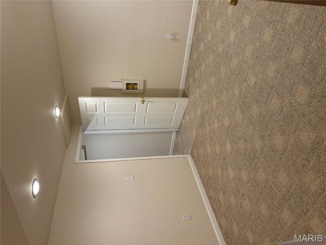 2433 Lavin Court, Florissant, MO 63033