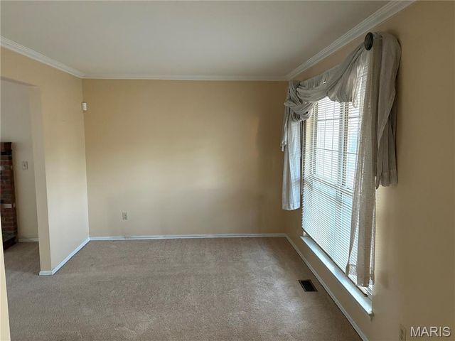 2433 Lavin Court, Florissant, MO 63033