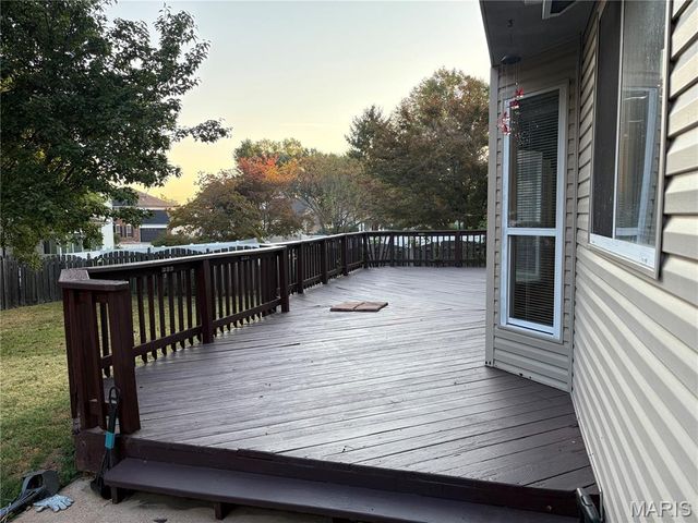 2433 Lavin Court, Florissant, MO 63033