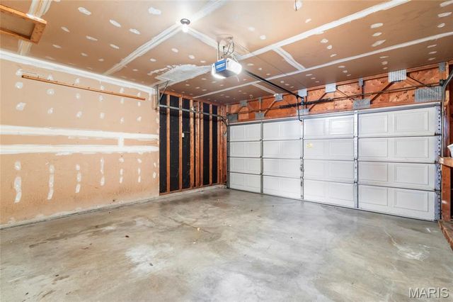 2433 Lavin Court, Florissant, MO 63033