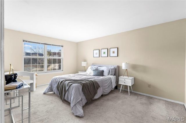 2433 Lavin Court, Florissant, MO 63033