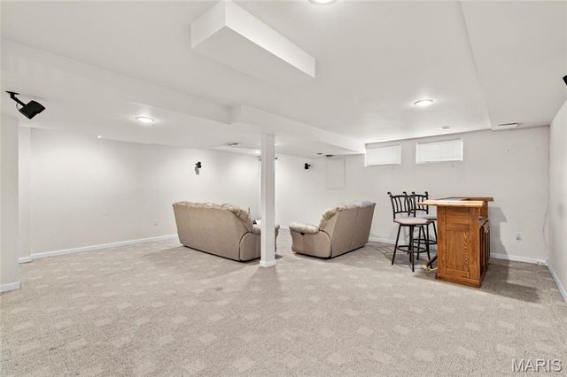 2433 Lavin Court, Florissant, MO 63033