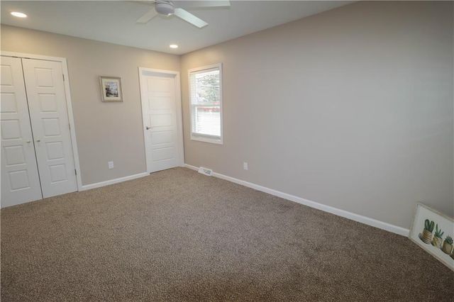 10115 E 31st Street, Independence, MO 64052