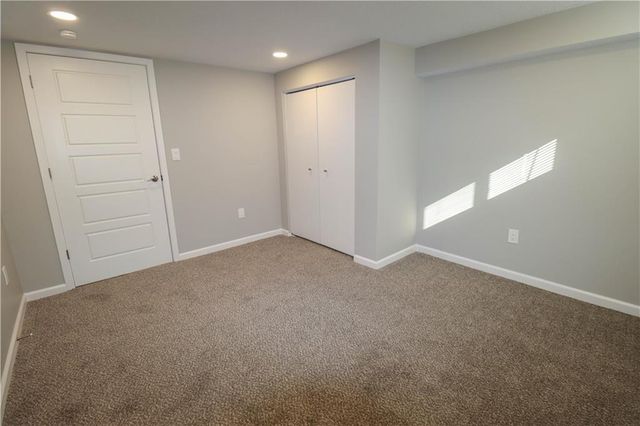 10115 E 31st Street, Independence, MO 64052