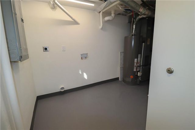 10115 E 31st Street, Independence, MO 64052