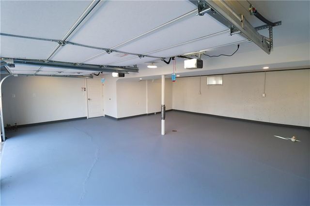 10115 E 31st Street, Independence, MO 64052