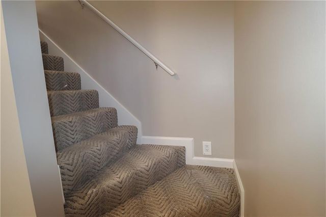 10115 E 31st Street, Independence, MO 64052