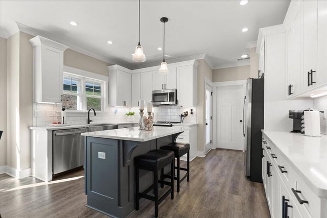 905 Live Oak Road, Ringgold, GA 30736