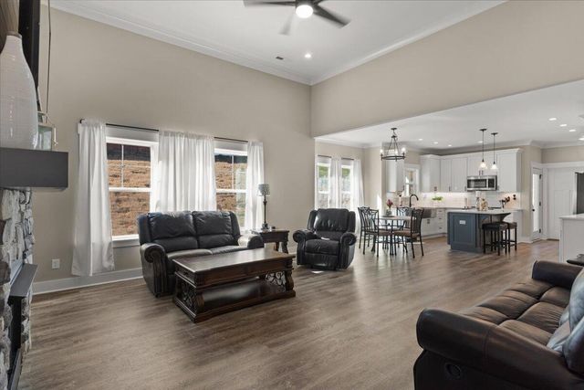 905 Live Oak Road, Ringgold, GA 30736