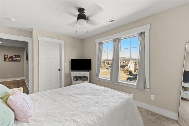 905 Live Oak Road, Ringgold, GA 30736