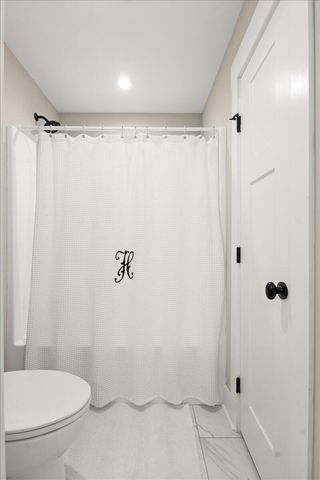 905 Live Oak Road, Ringgold, GA 30736