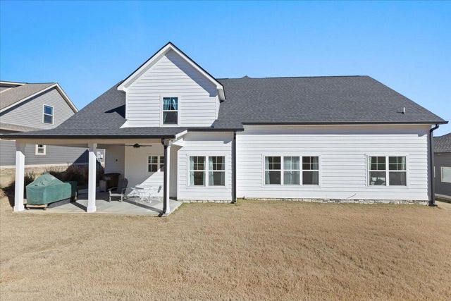 905 Live Oak Road, Ringgold, GA 30736