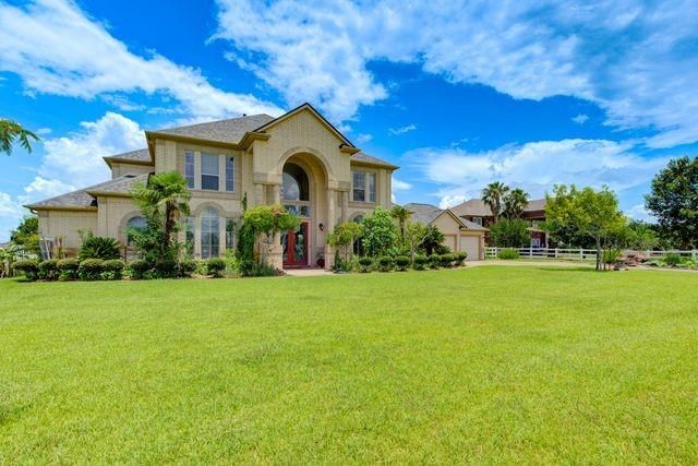 5803 Muskogee Lane, Richmond, TX 77469