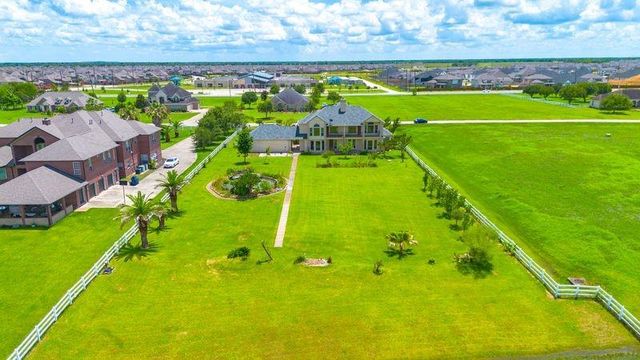 5803 Muskogee Lane, Richmond, TX 77469