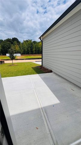 129 King Village, Braselton, GA 30517