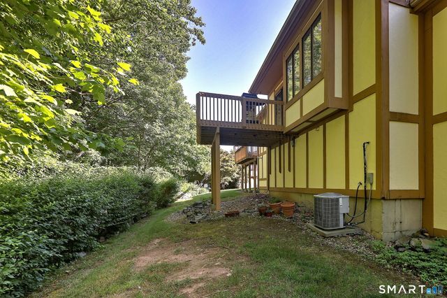 690 Forest Road 382, West Haven, CT 06516