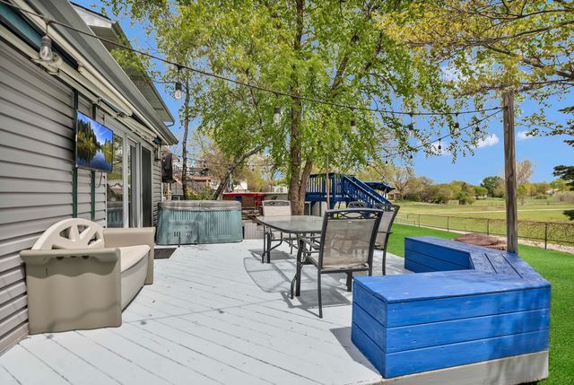 745 Quincy Drive, Roselle, IL 60172