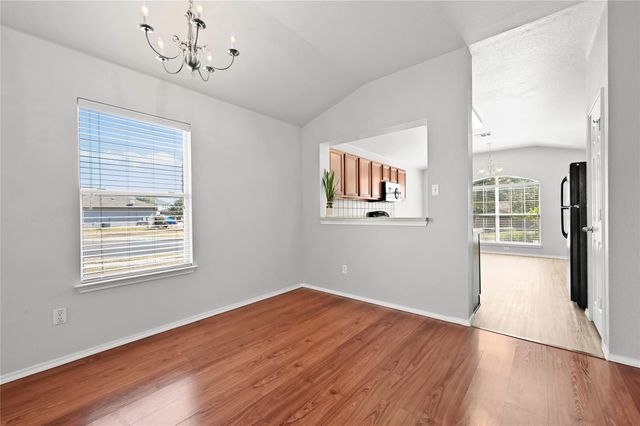 267 Waterloo DR, Kyle, TX 78640