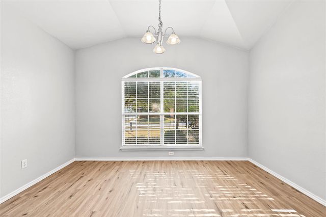 267 Waterloo DR, Kyle, TX 78640