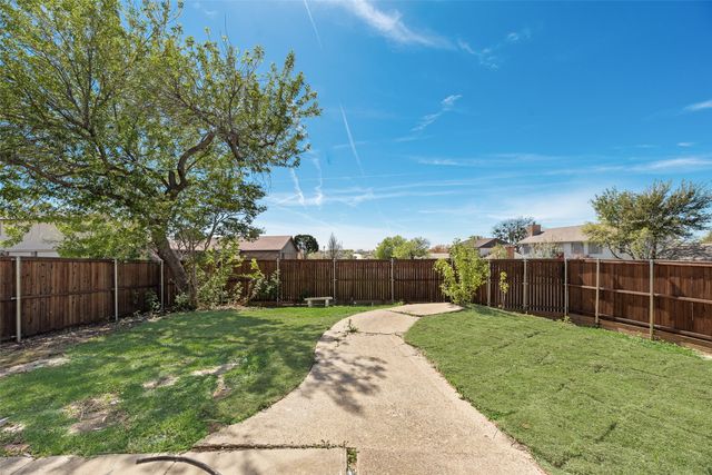1700 Hartford Drive, Carrollton, TX 75007