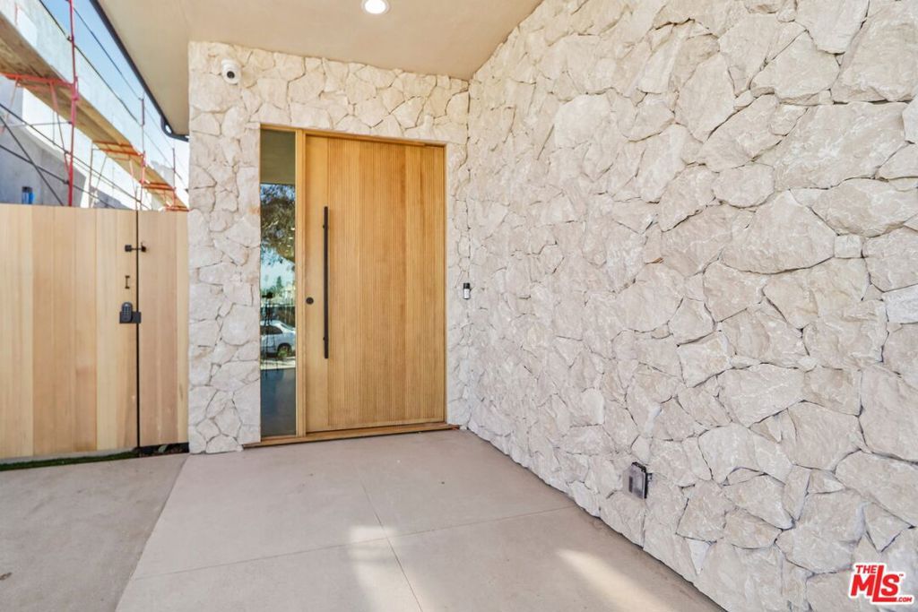 930 Embury Street, Pacific Palisades, CA 90272 — photo 3